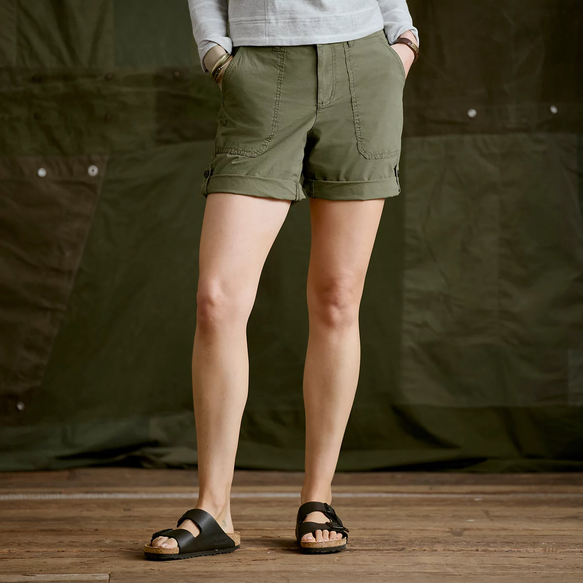 Women's 1856 Stretch Poplin 9" Utility Shorts - Orvis Classic