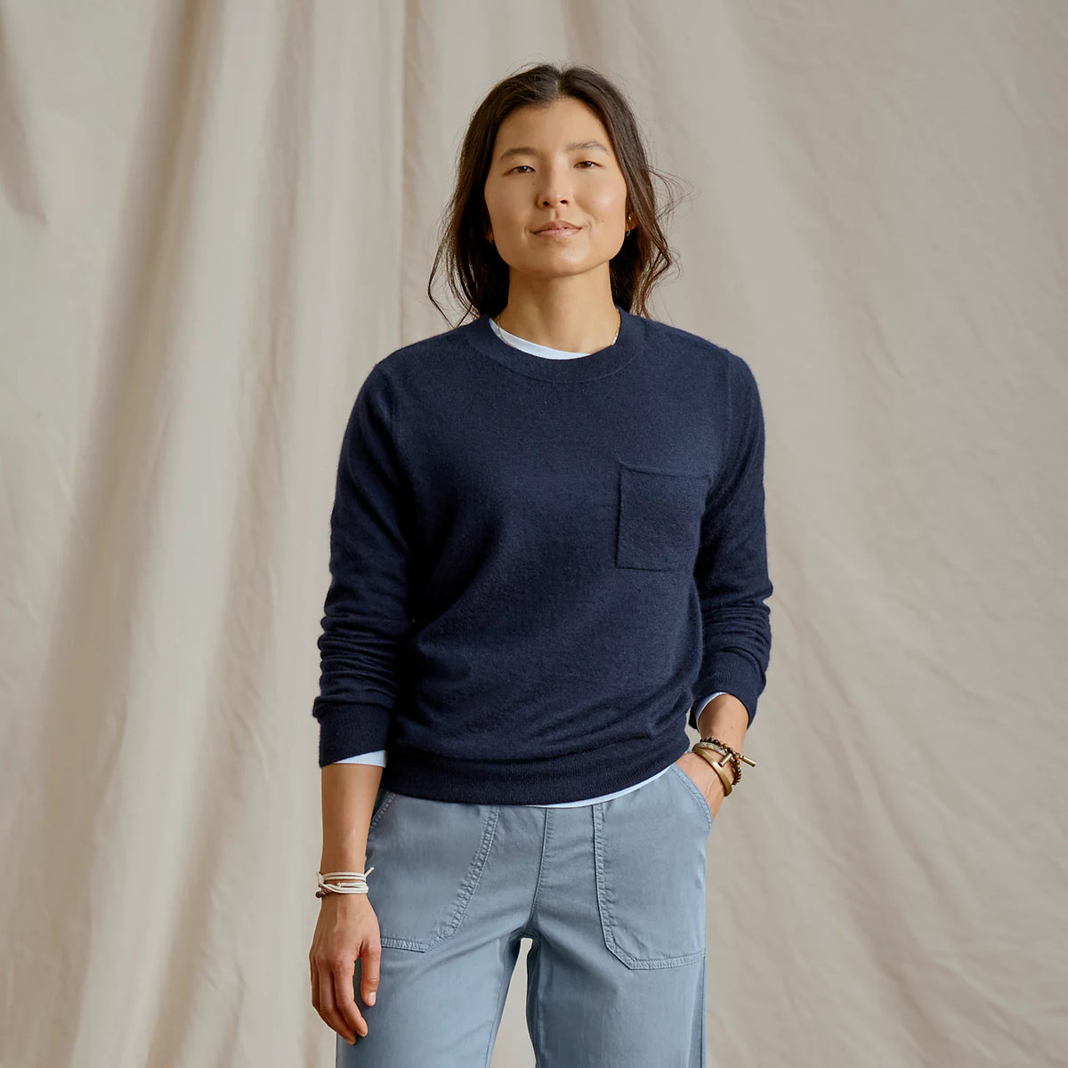Featherweight Cashmere Crewneck Sweater - Orvis Premium