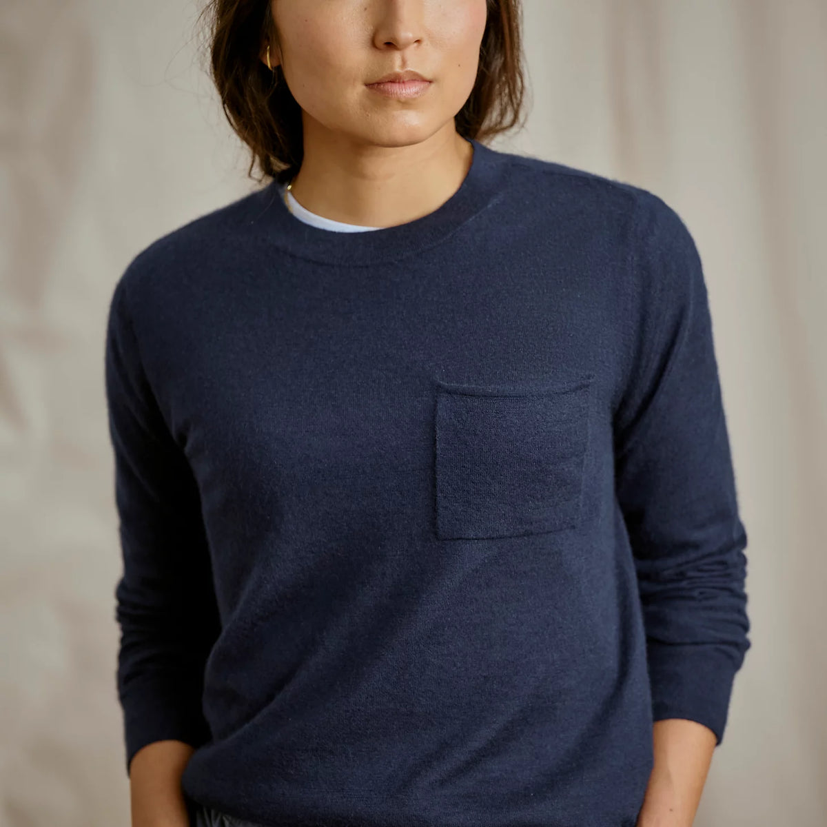 Featherweight Cashmere Crewneck Sweater - Orvis Premium